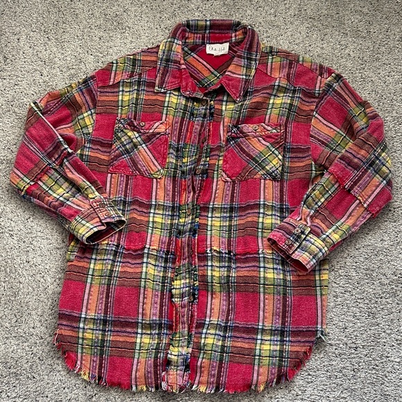 New Oli & Hali Plaid Button-Up Shirt with Multicolor Accents - Picture 2 of 9